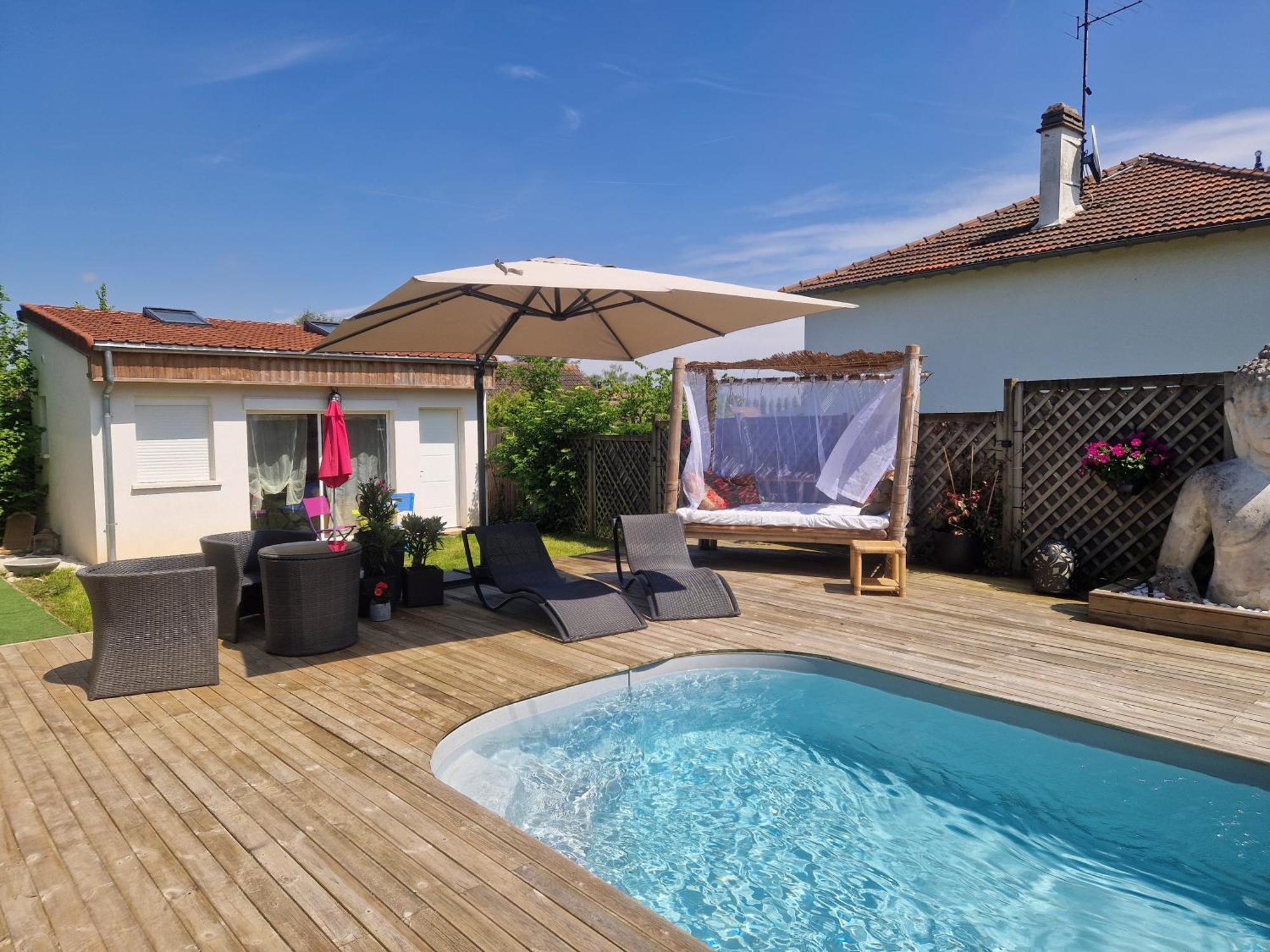 La Serenite Balinaise, Chambre Et Sdb Privee, Jardin , Piscine Et Jacuzzi En Saison, Pres De Chantilly, Parc Asterix Et Cdg Et Paris En 20' Orry-La-Ville Εξωτερικό φωτογραφία