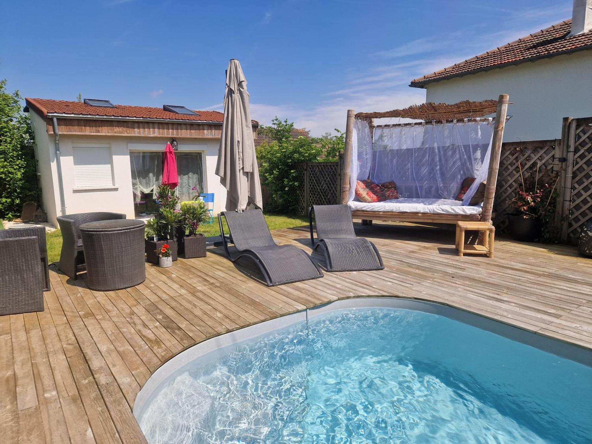 La Serenite Balinaise, Chambre Et Sdb Privee, Jardin , Piscine Et Jacuzzi En Saison, Pres De Chantilly, Parc Asterix Et Cdg Et Paris En 20' Orry-La-Ville Εξωτερικό φωτογραφία