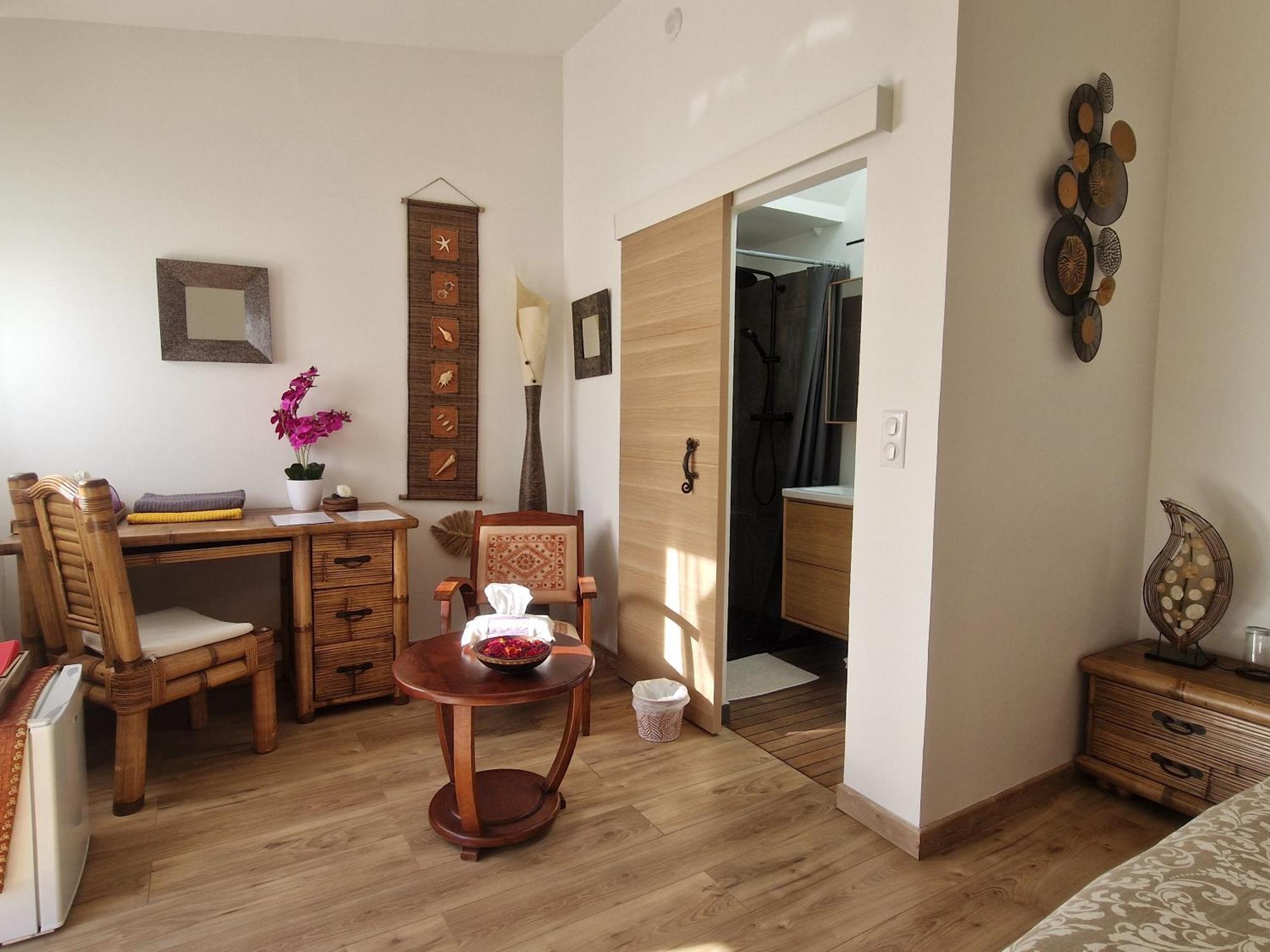 La Serenite Balinaise, Chambre Et Sdb Privee, Jardin , Piscine Et Jacuzzi En Saison, Pres De Chantilly, Parc Asterix Et Cdg Et Paris En 20' Orry-La-Ville Εξωτερικό φωτογραφία